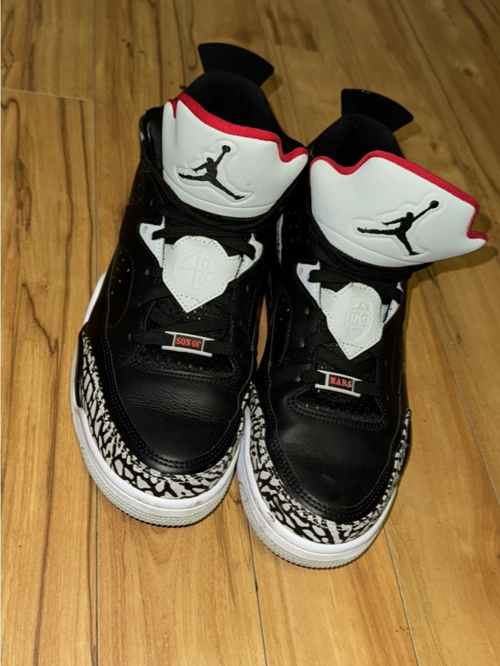 Jordan son of mars ' Black/White/Red Retro Sneakers